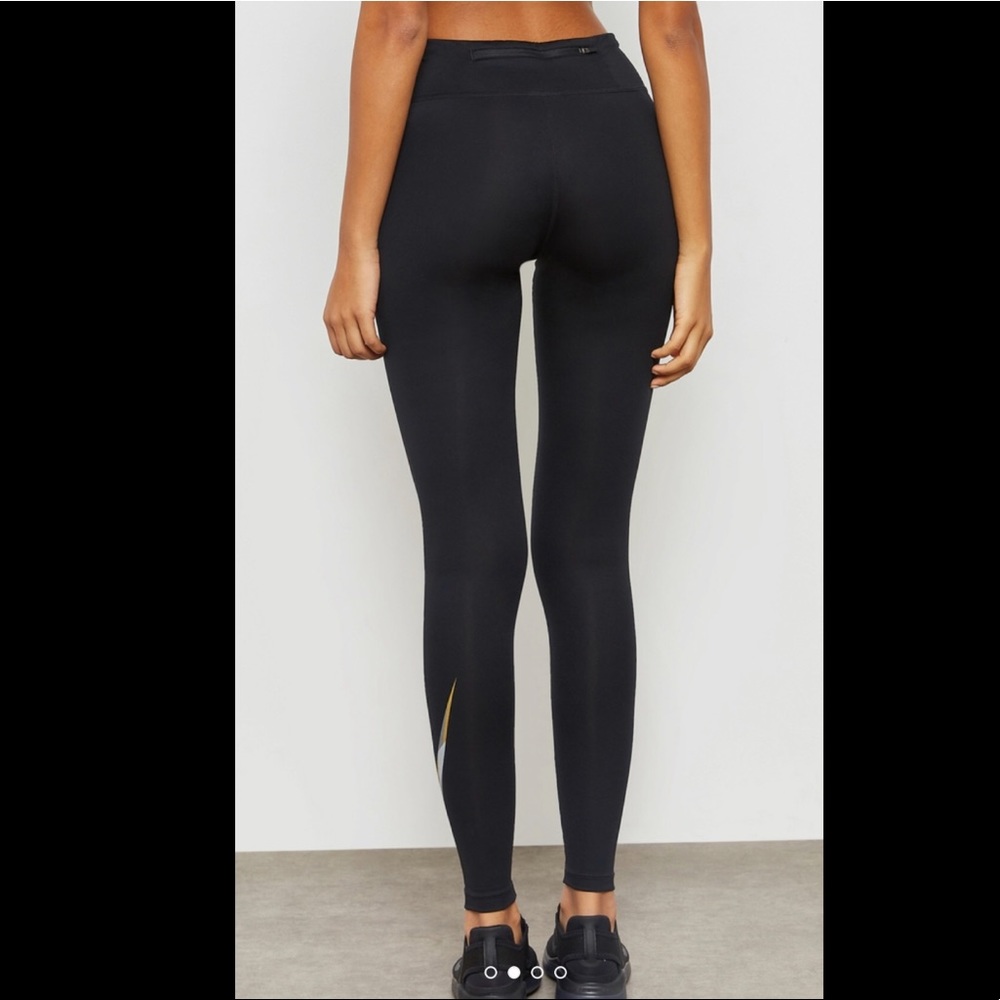 🌸 Nike running leggings 🌸 - Picture 2 of 8